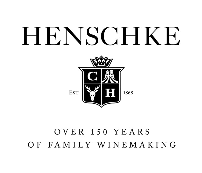 https://www.vinocorpperu.com/images/bodegas/henschke/Henschke Logo-min.jpg